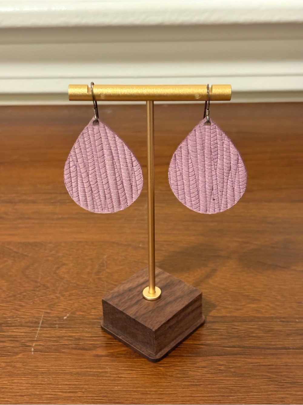 Teardrop lavender textured Leather dangle Earrings.